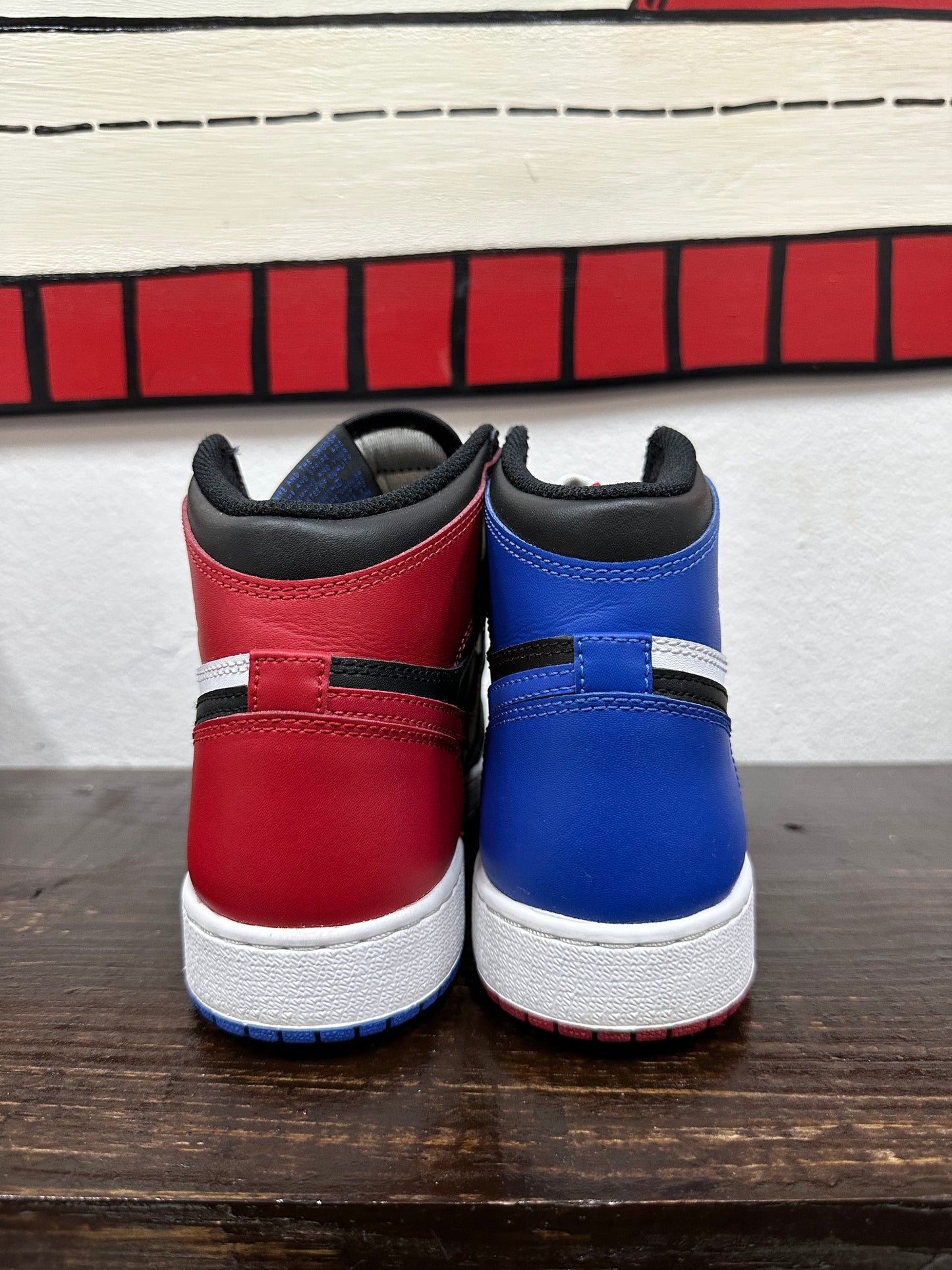 *USED*Air Jordan 1 Retro High OG 'Top 3'